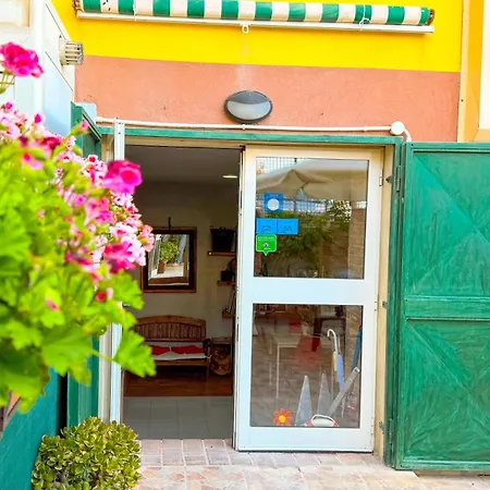 Stanze Sul Mare And 3* Salerno