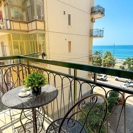 Bed & Breakfast Stanze Sul Mare And
