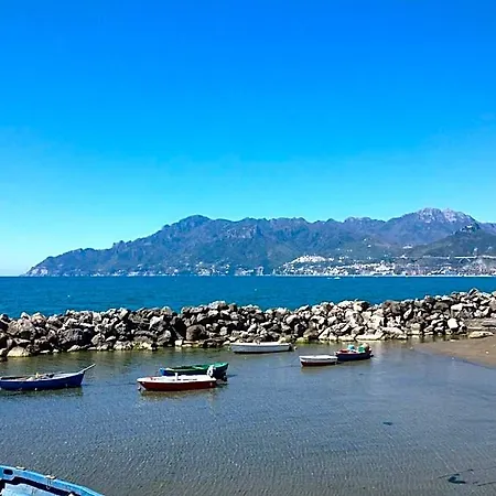 Stanze Sul Mare And 4* Salerno
